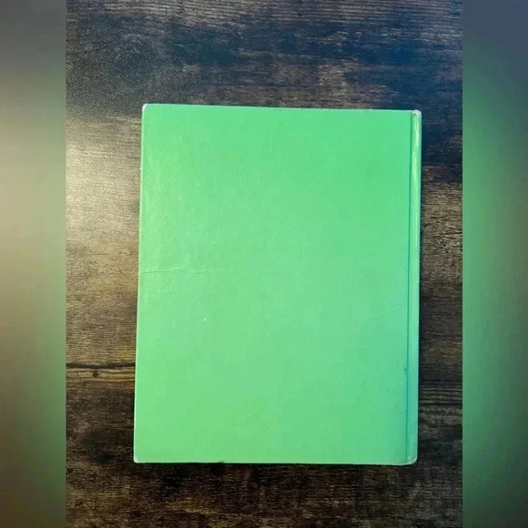 The Giving Tree | book by Shel Silverstein - Picture 3 of 6